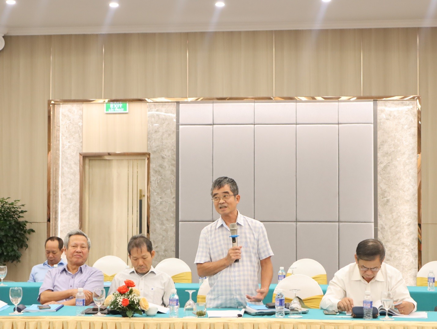 Hội thảo khoa học “Quản trị địa phương ở đơn vị hành chính đô thị tỉnh và cơ sở”