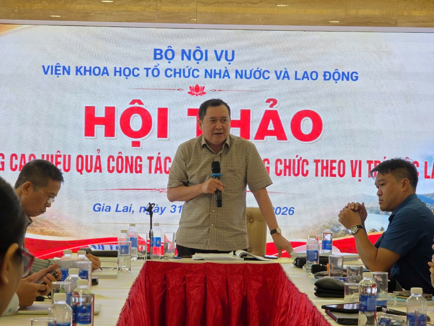 Hội thảo khoa học “Nâng cao hiệu quả công tác quản lý công chức theo vị trí việc làm”